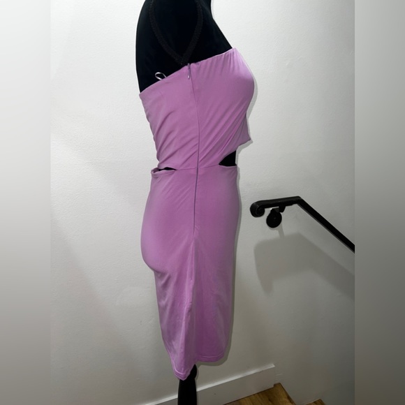 🆕 superdown Sammie Cut Out Dress in Lavender - Picture 8 of 12